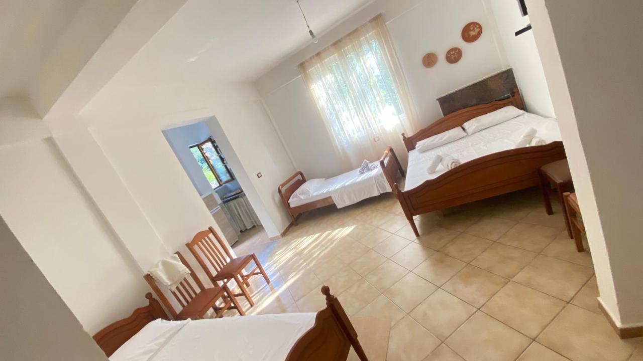 Besart Room Orikum Buitenkant foto